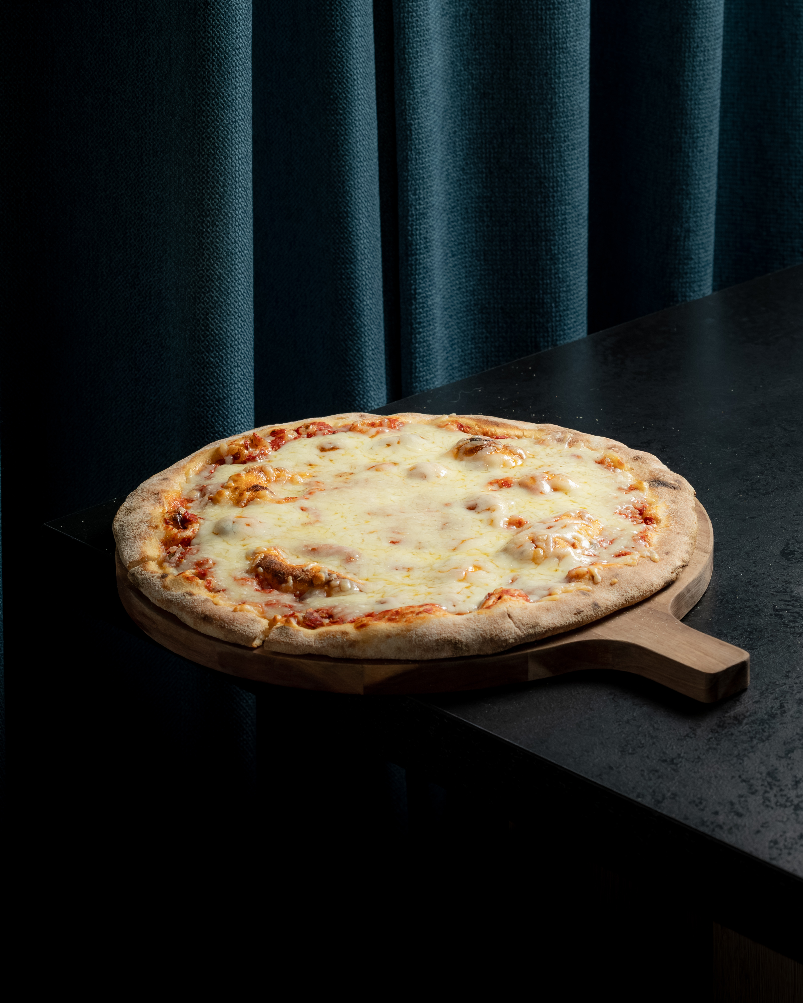 Pizza Margarita base tomate mozzarella simple et efficace Pessac