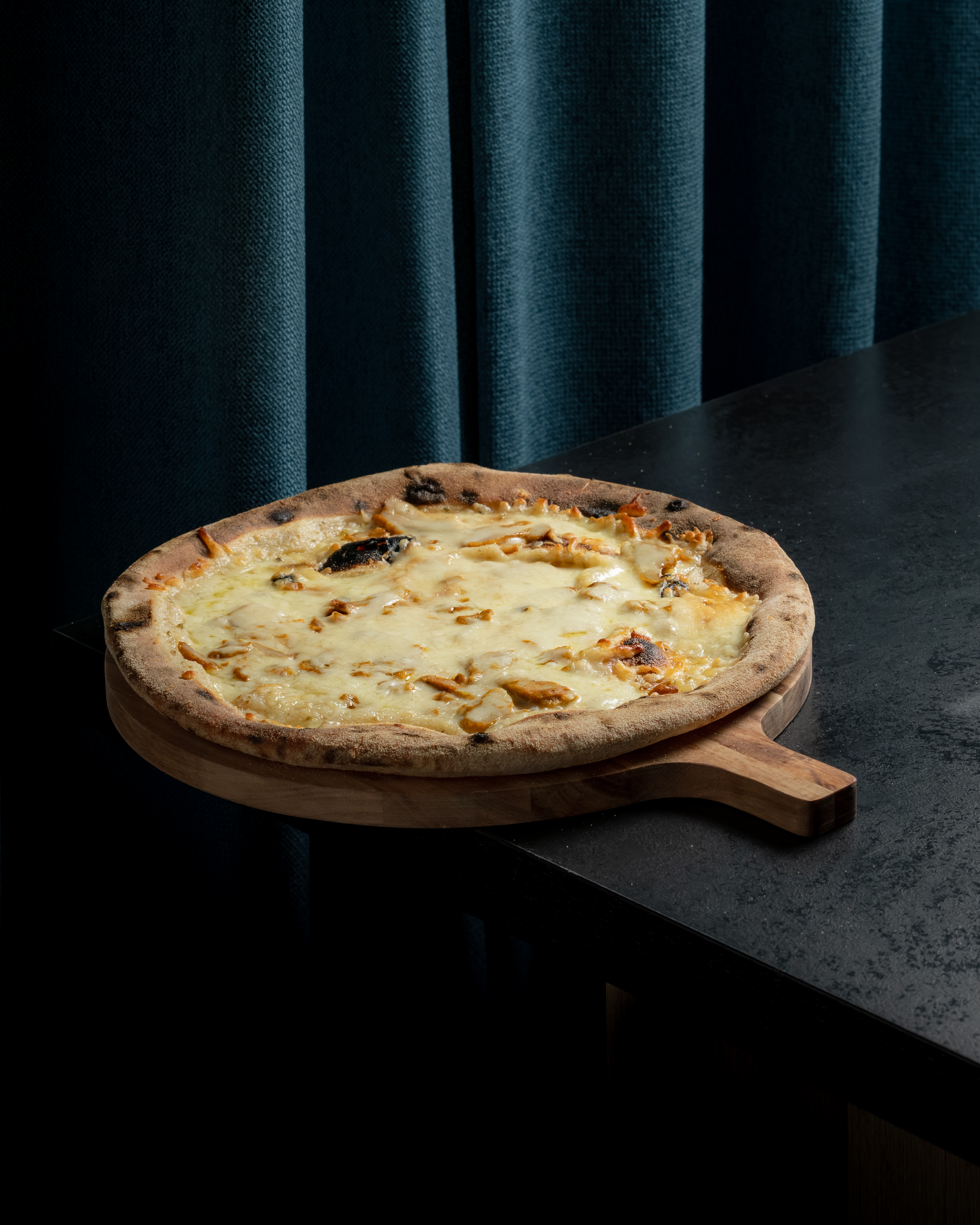 Pizza Poulet Curry sauce onctueuse originale distributeur de pizzas Pessac